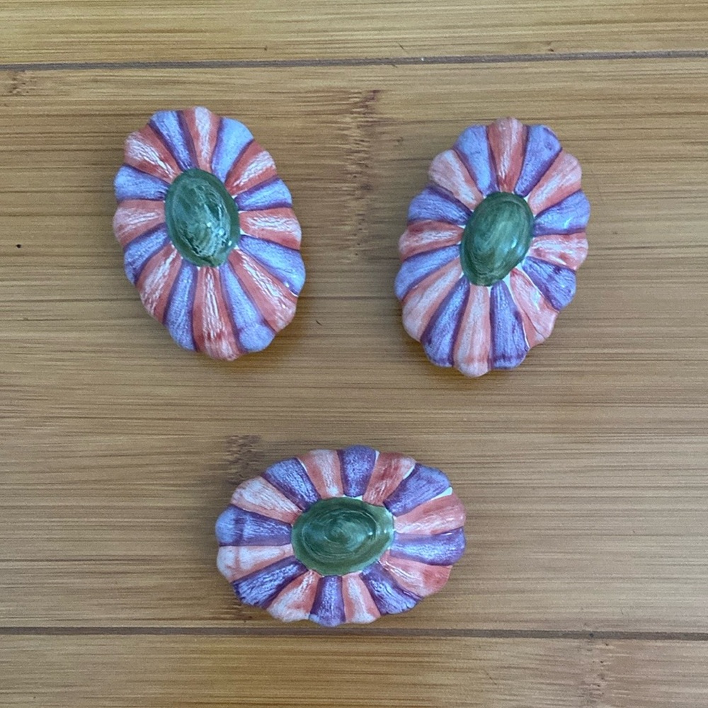 MacKenzie-Childs Ceramic Knobs Set Of 3 Floral Green Purple Orange Vintage - Picture 17 of 17